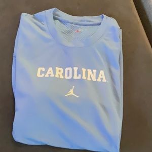 Mens Carolina Tarheel shirt